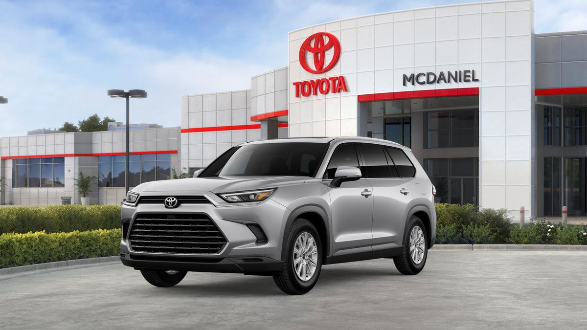 New 2026 Toyota Grand Highlander XLE image 2