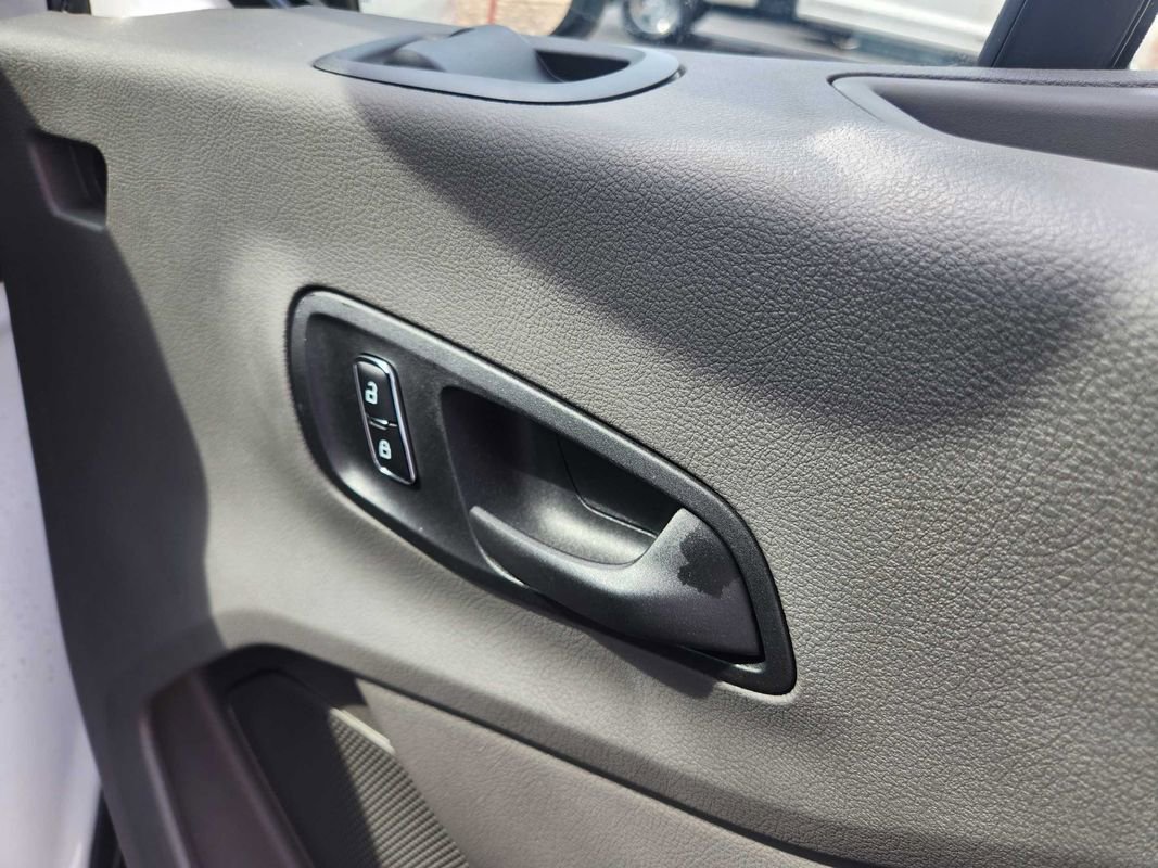 Used 2025 Ford Transit 250 148 Medium Roof Extended AWD image 53