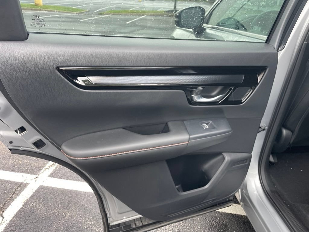 Used 2025 Honda CR-V Sport Touring image 26