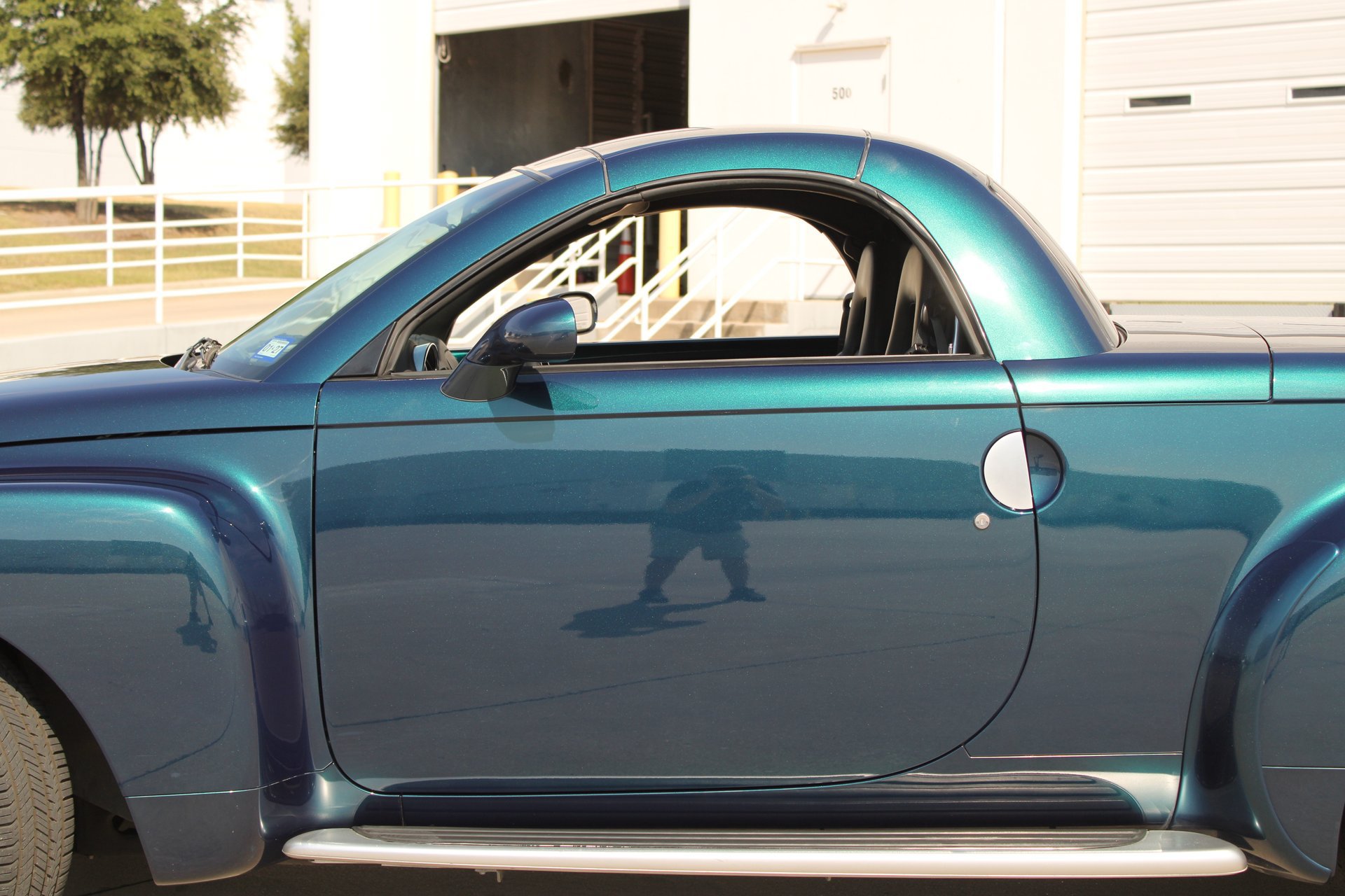 Used 2005 Chevrolet SSR w/ Preferred Equipment Group RWD image 28