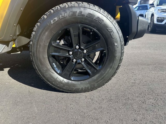 Certified 2021 Jeep Wrangler Unlimited Sport AWD/4WD image 10