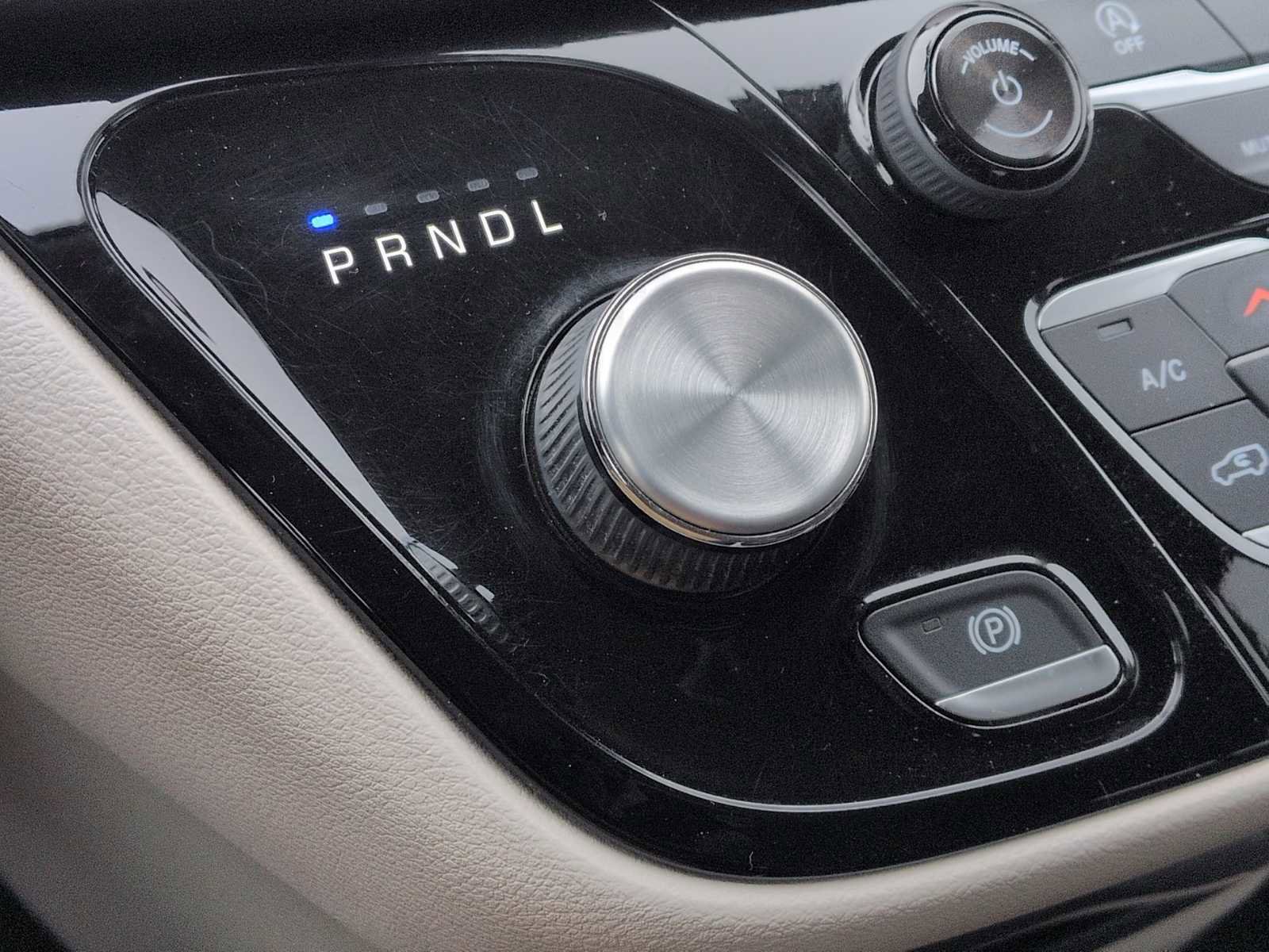 Used 2018 Chrysler Pacifica Touring Plus image 26