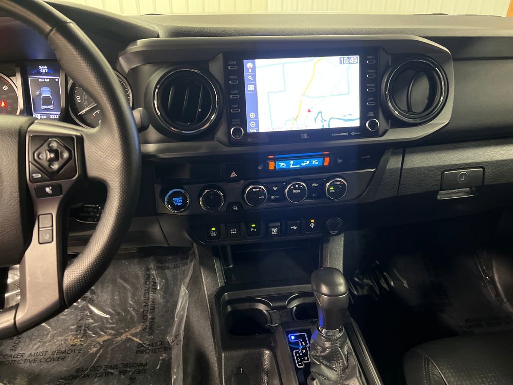 Used 2023 Toyota Tacoma TRD Off-Road w/ TRD Premium Off Road Package AWD/4WD image 21