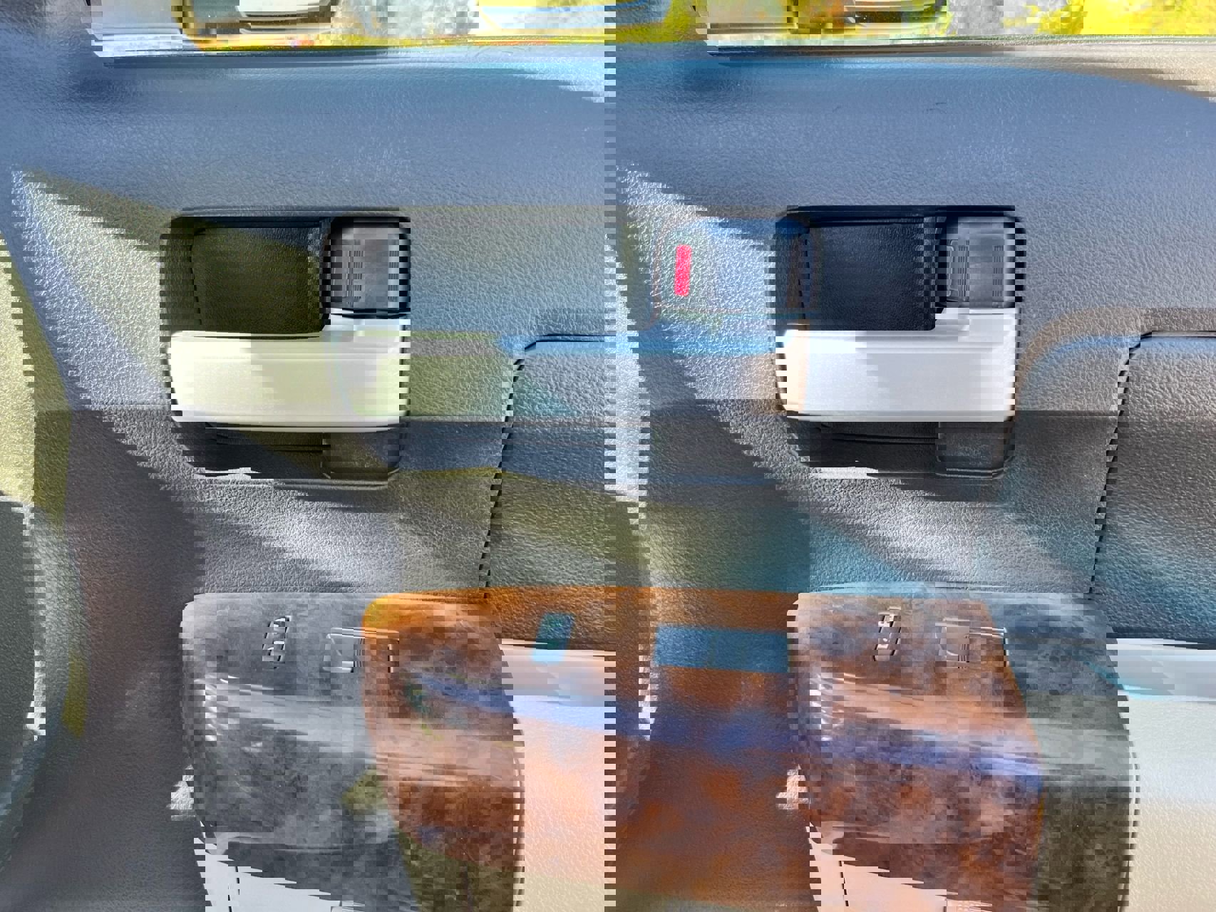 Used 2008 Toyota Tundra Limited image 17