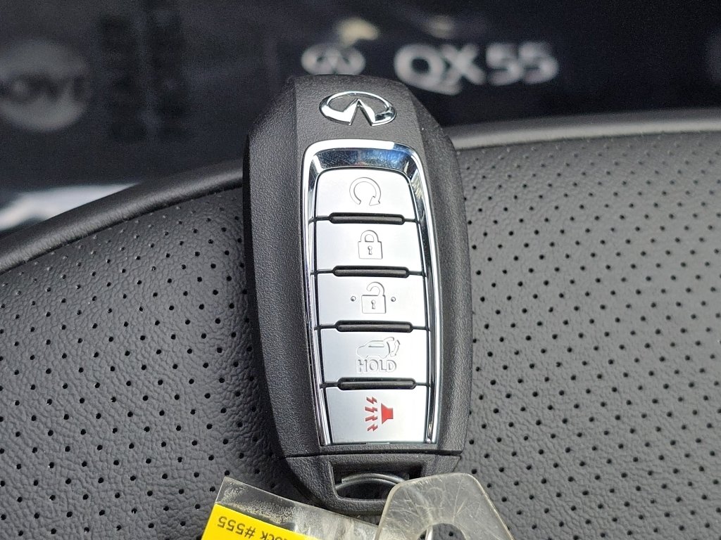 New 2025 INFINITI QX55 Luxe w/ Cargo Package image 34