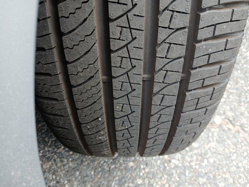 New 2025 Volkswagen GTI SE image 28