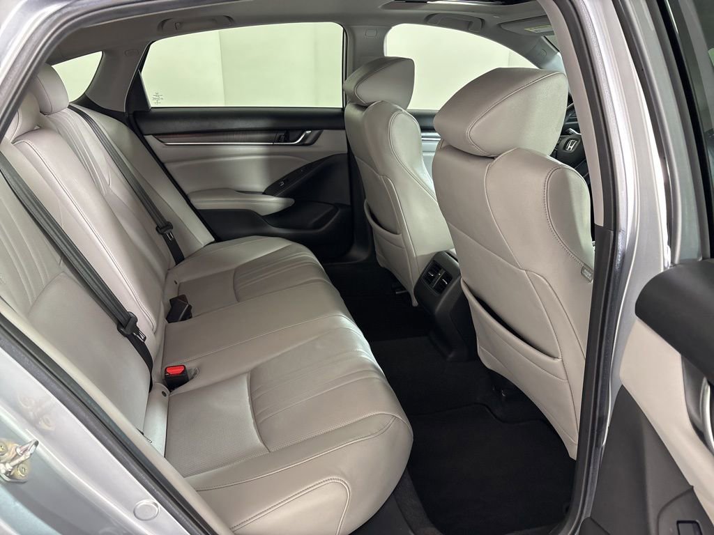 Used 2019 Honda Accord Touring image 38
