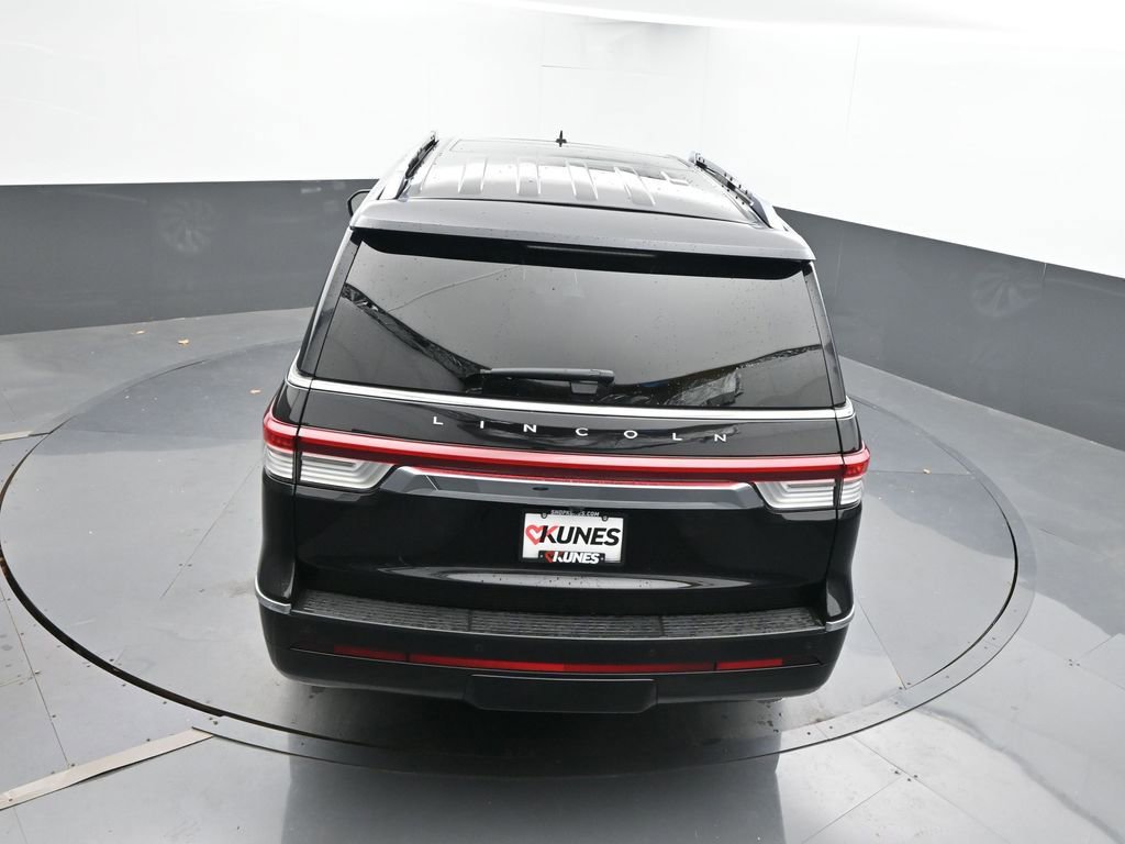 Used 2024 Lincoln Navigator Premiere image 41