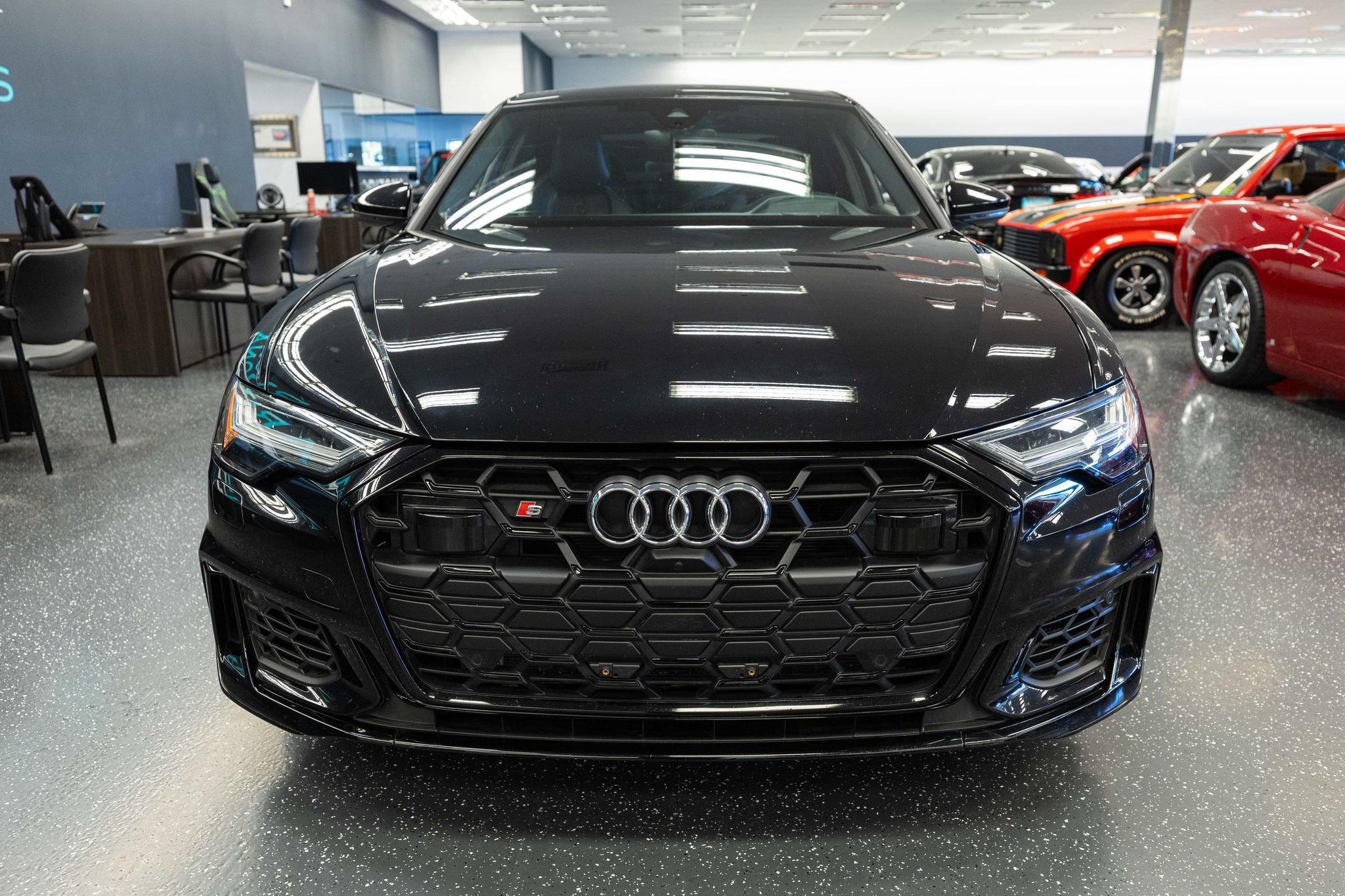 Used 2024 Audi S6 Prestige AWD/4WD image 2