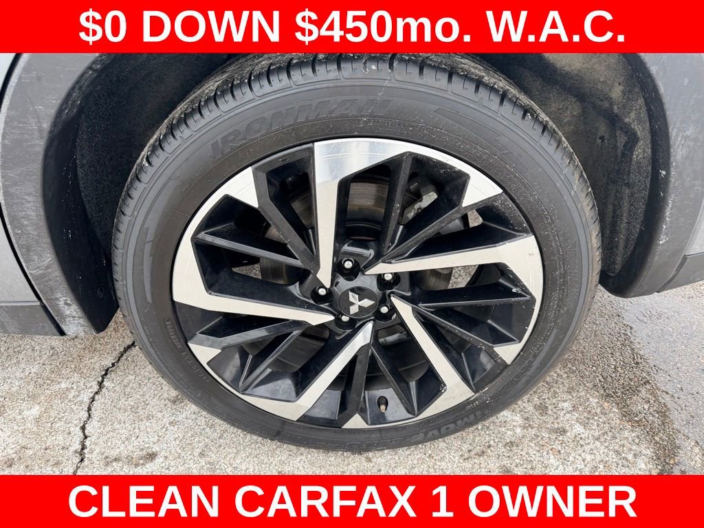 Used 2024 Mitsubishi Outlander SE Black Edition image 13