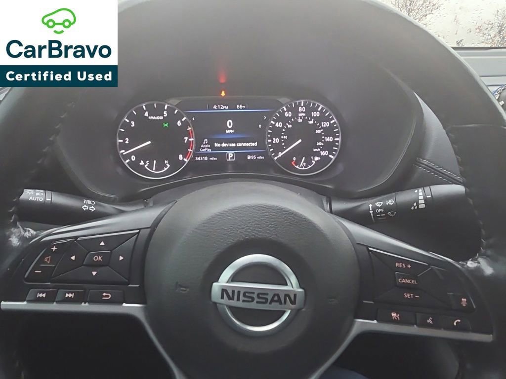 Used 2022 Nissan Sentra SV FWD image 12