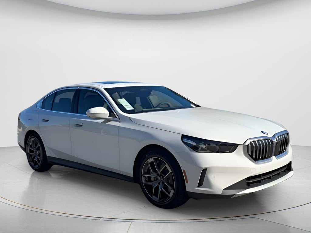 New 2026 BMW 530i w/ Premium Package image 2