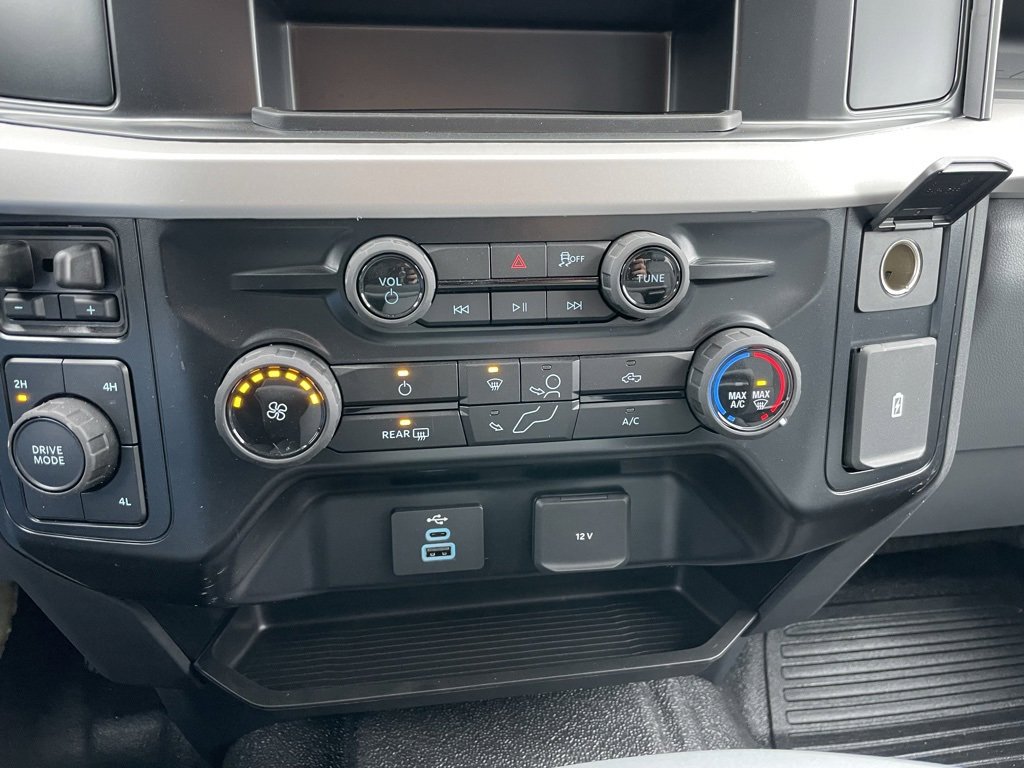New 2026 Ford F350 XL w/ XL Chrome Package image 12