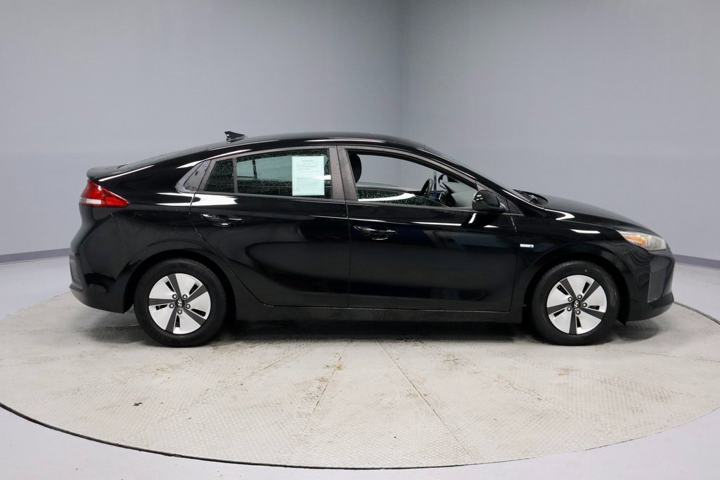 Used 2018 Hyundai Ioniq Blue image 11