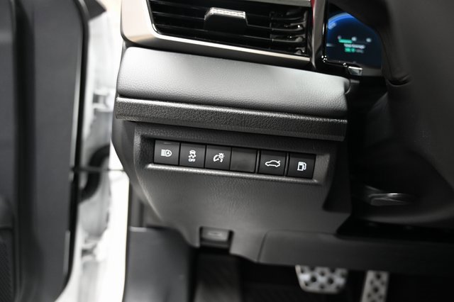Certified 2025 Toyota Camry XSE w/ Premium Package image 25