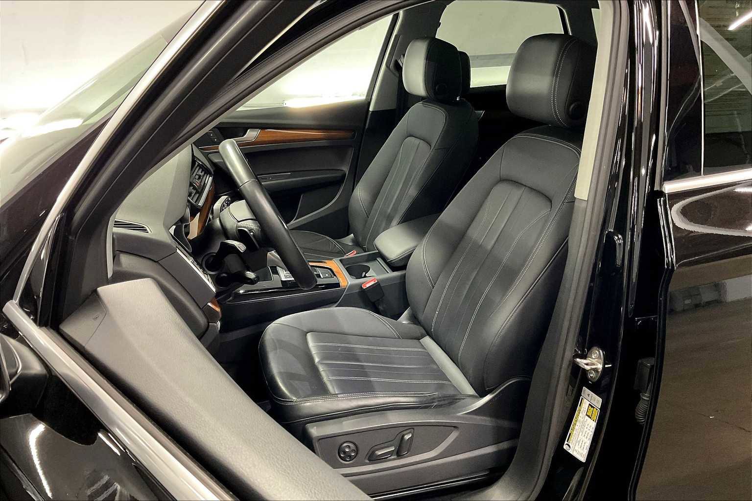 Used 2023 Audi Q5 2.0T Premium image 26