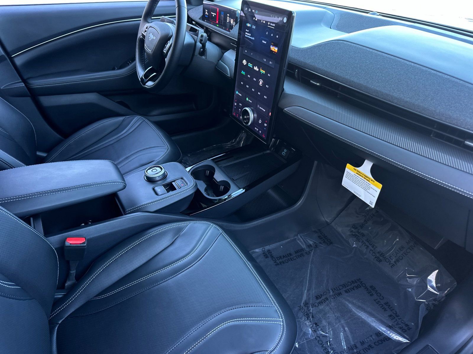 Used 2024 Ford Mustang Mach-E Premium image 18