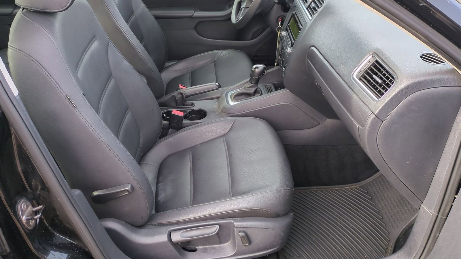 Used 2014 Volkswagen Jetta SE image 19