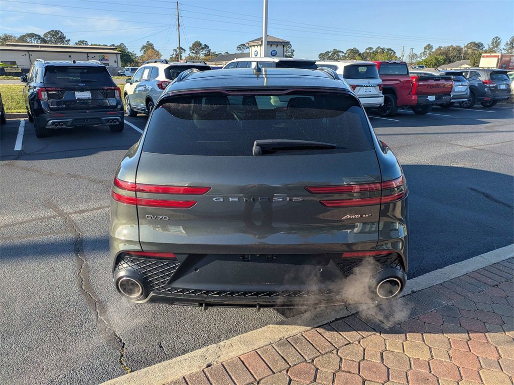 Used 2025 Genesis GV70 3.5T Sport image 6