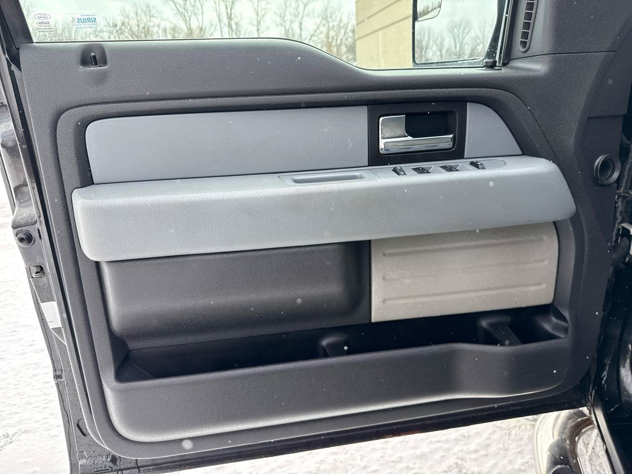 Used 2013 Ford F150 XLT AWD/4WD image 9