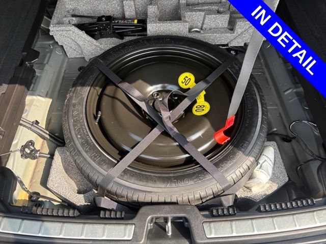 Used 2019 Volvo XC60 T5 Inscription w/ Protection Package AWD/4WD image 18