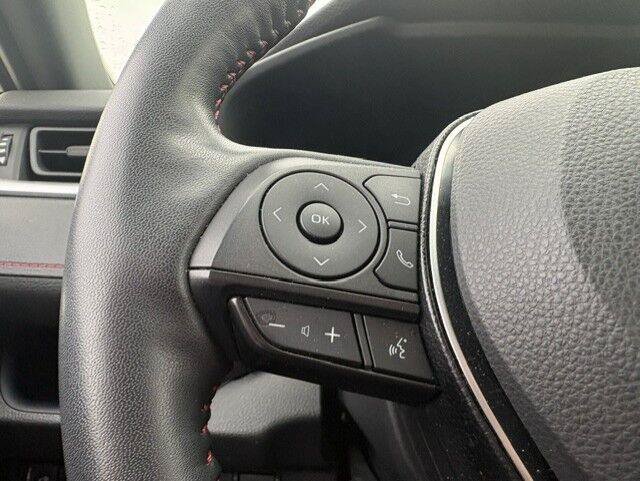 Used 2023 Toyota RAV4 SE w/ Weather & Moonroof Package AWD/4WD image 18