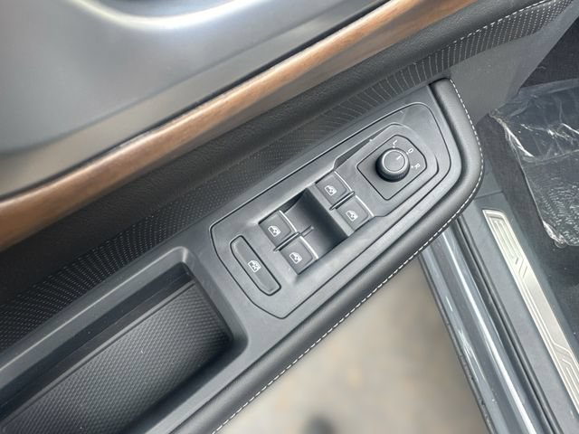 New 2026 Volkswagen Atlas SE FWD image 15