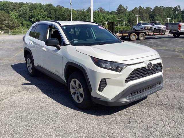 Used 2021 Toyota RAV4 LE FWD video 1