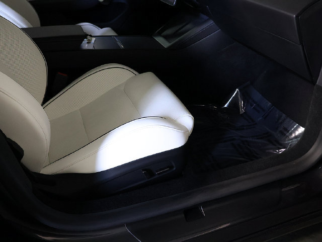 Used 2024 Tesla Model 3 Performance AWD/4WD image 31