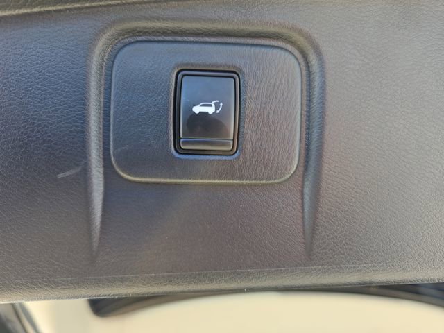 Used 2020 Nissan Murano SL image 16