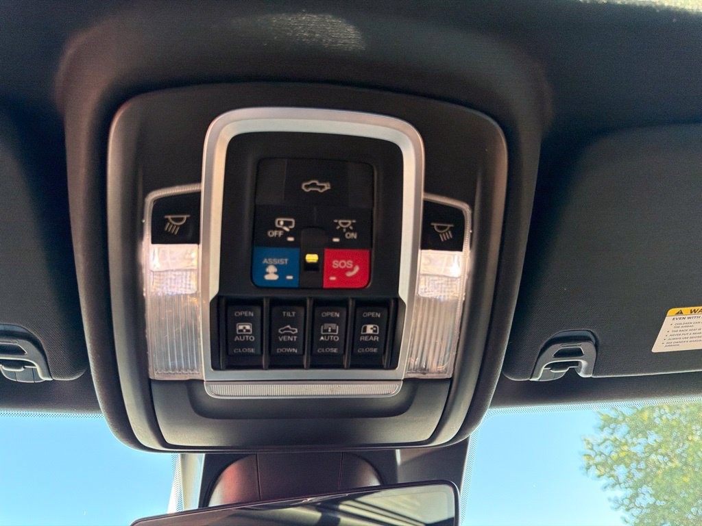 Used 2019 RAM 1500 Limited AWD/4WD image 34