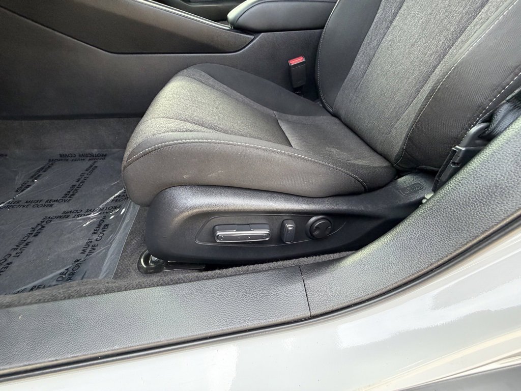 Certified 2024 Honda Accord EX image 25