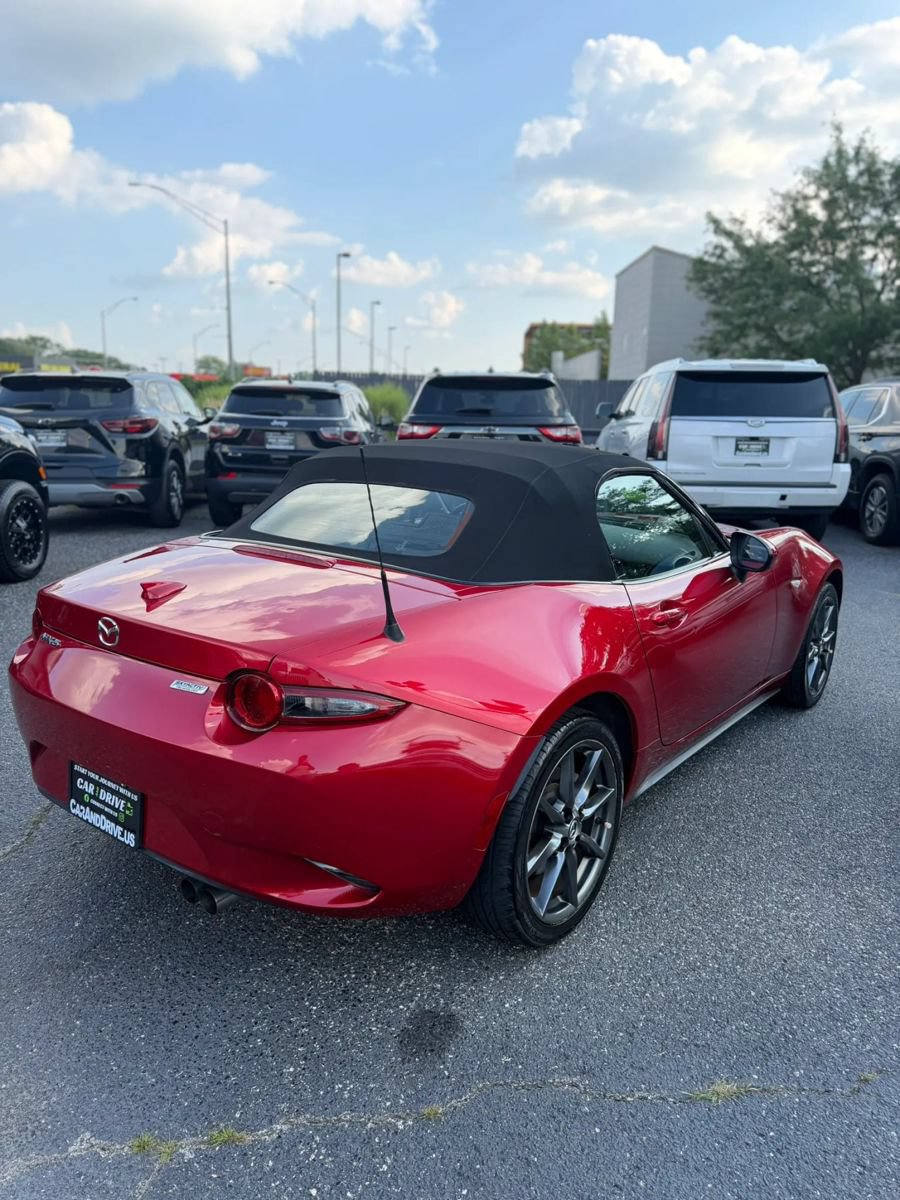Used 2016 MAZDA MX-5 Miata Grand Touring RWD image 5