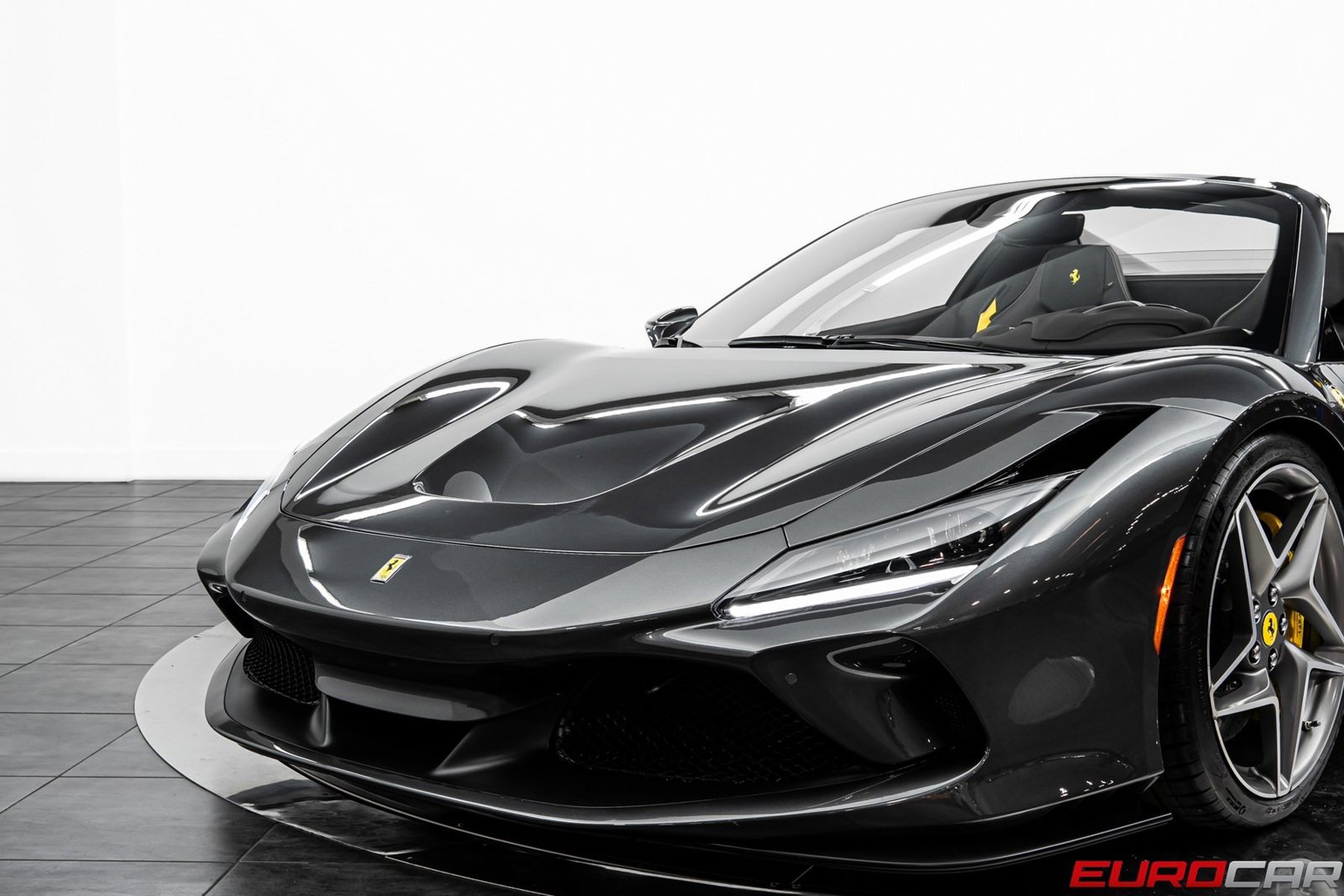 Used 2022 Ferrari F8 Tributo image 17
