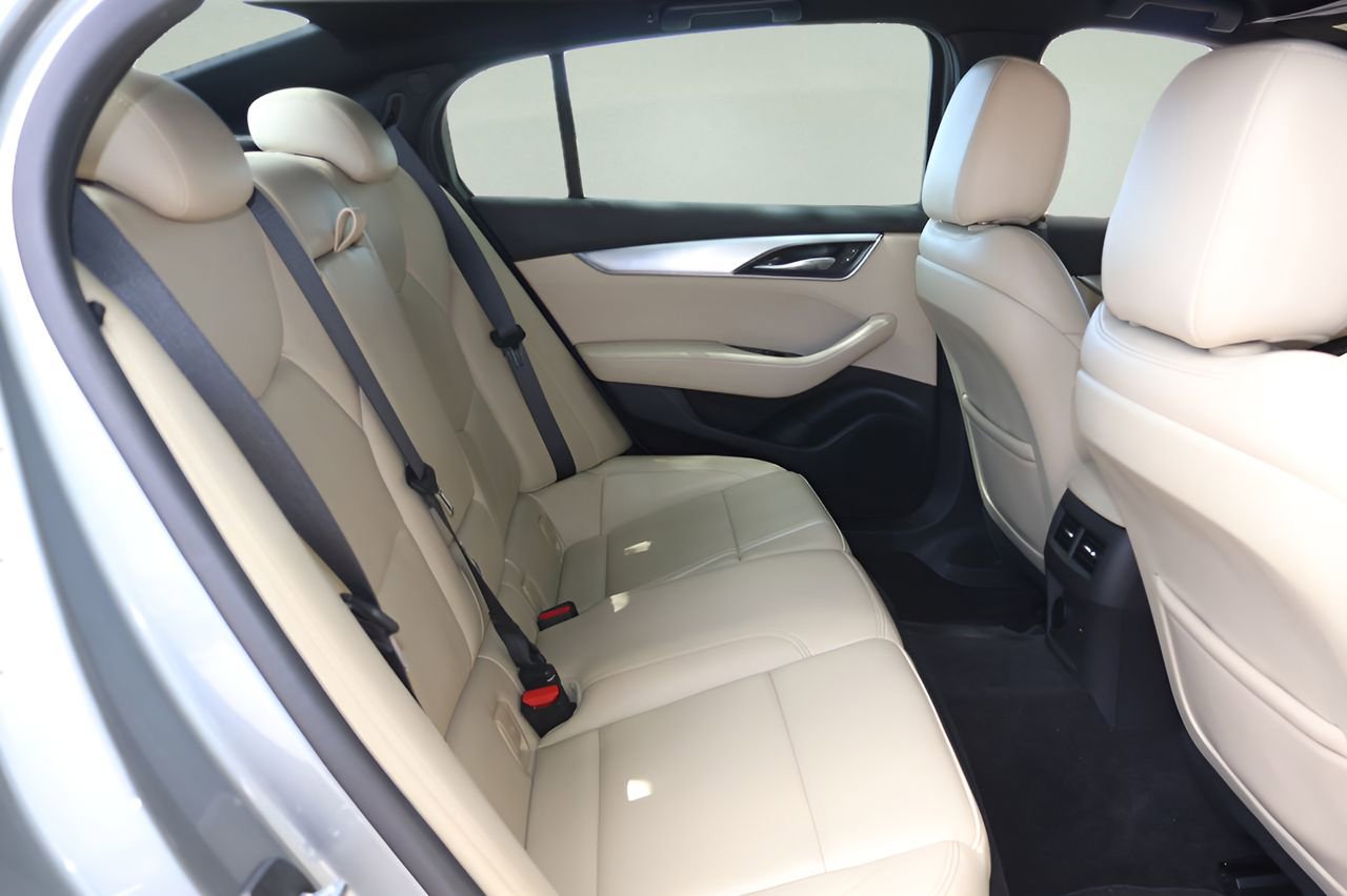 Used 2023 Cadillac CT5 Luxury RWD image 15