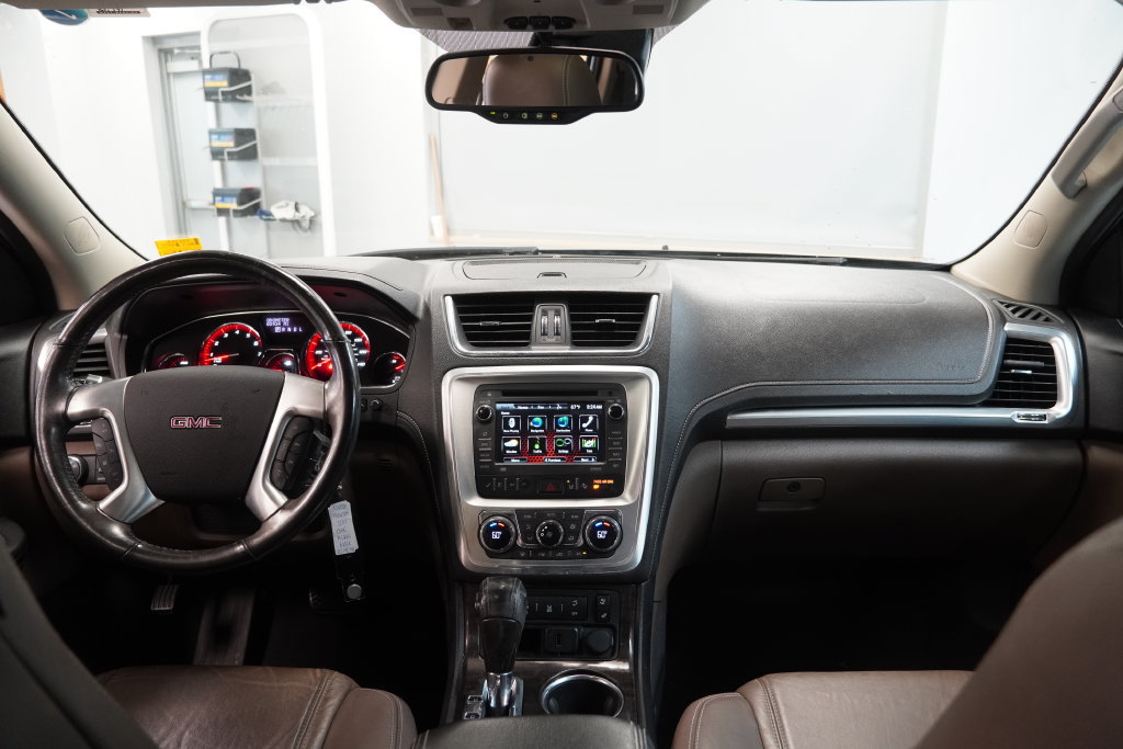 Used 2017 GMC Acadia Limited SLT AWD/4WD image 22