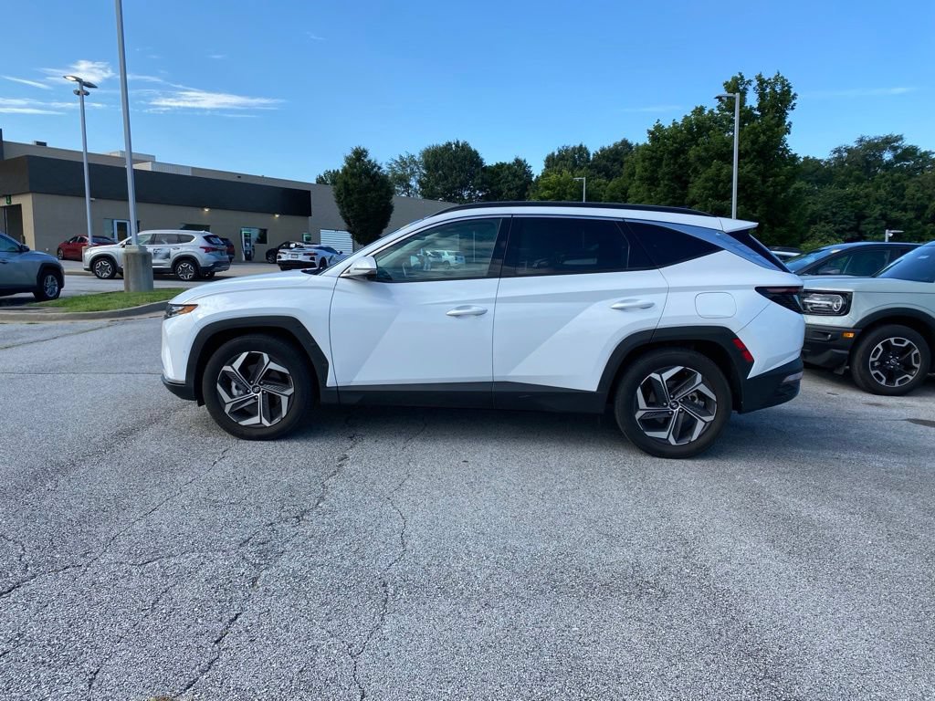 Used 2023 Hyundai Tucson Limited FWD image 4