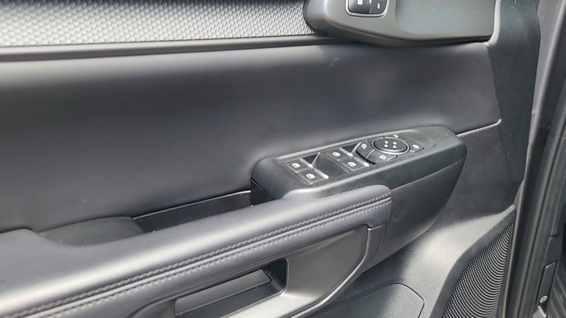 Used 2025 Ford Ranger Raptor AWD/4WD image 30