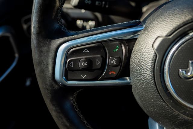Used 2020 Jeep Wrangler Unlimited Sahara image 21