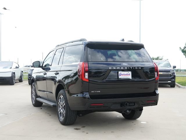 Used 2025 Ford Expedition Active AWD/4WD image 7