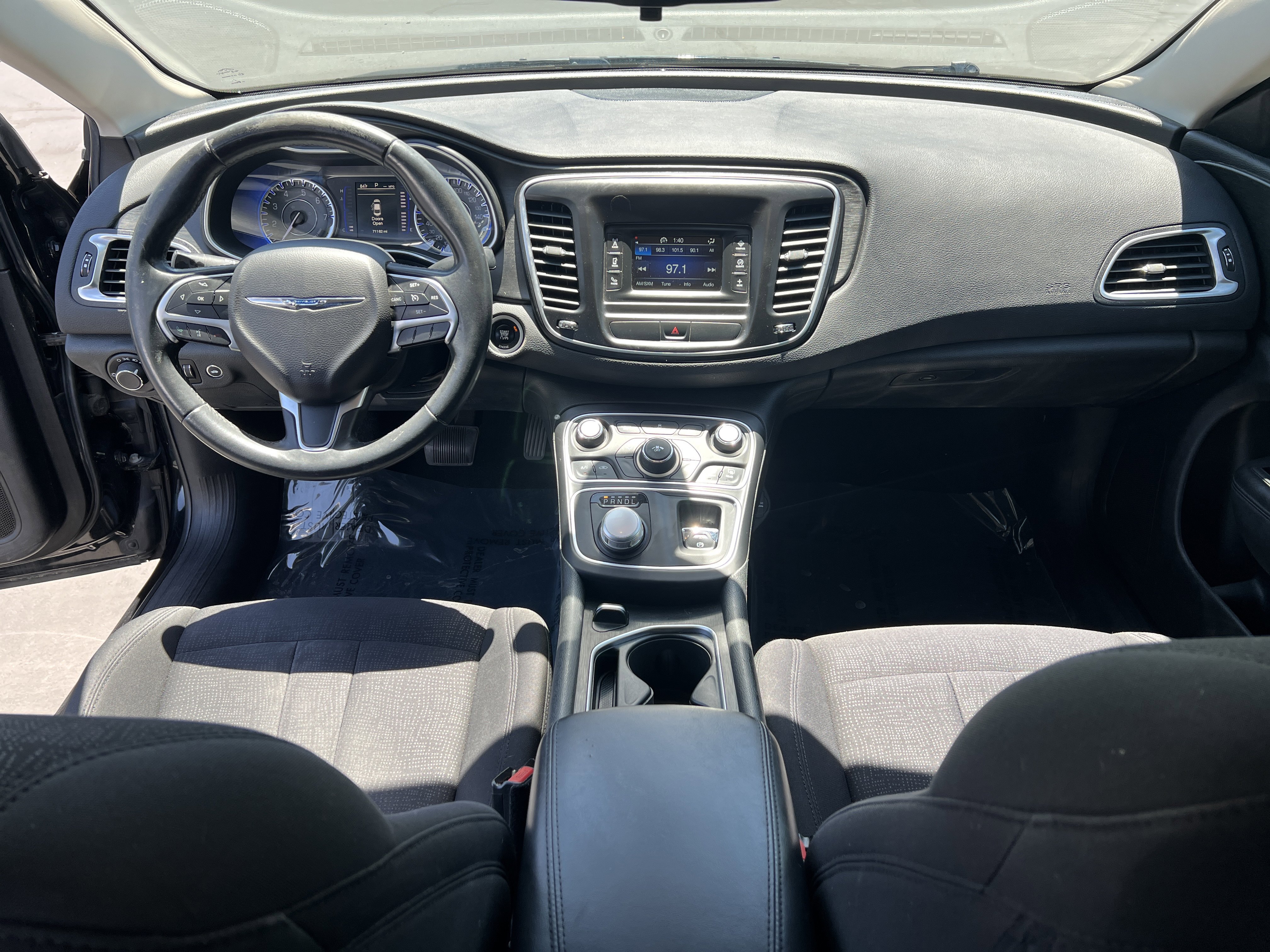 Used 2015 Chrysler 200 Limited w/ Convenience Group FWD image 16