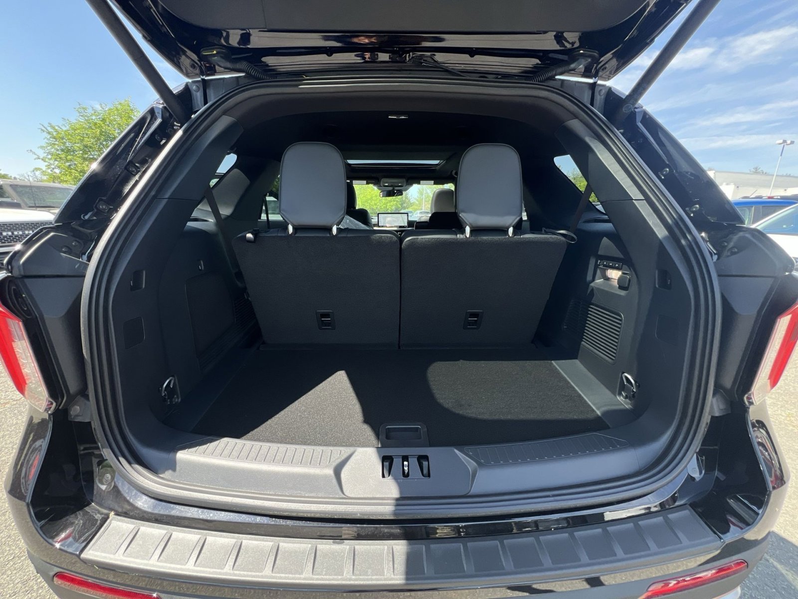 New 2026 Ford Explorer Tremor image 35