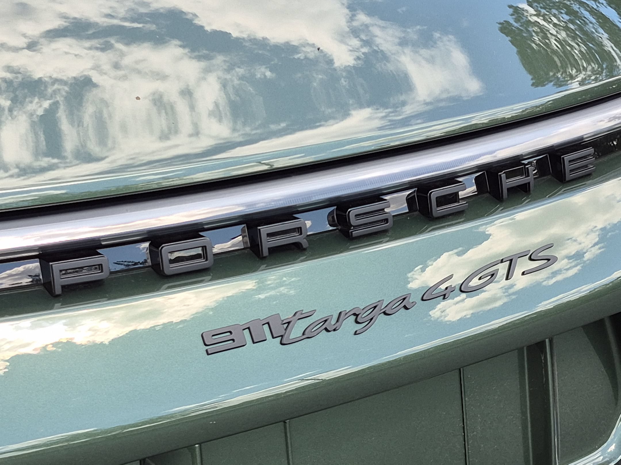 Certified 2024 Porsche 911 Targa 4 GTS AWD/4WD image 22