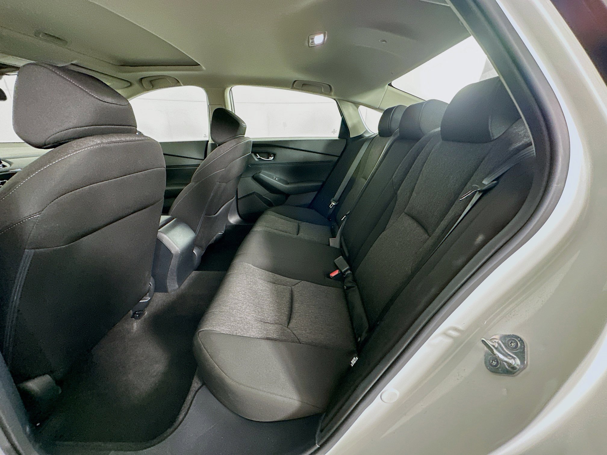 Used 2024 Honda Accord EX image 27