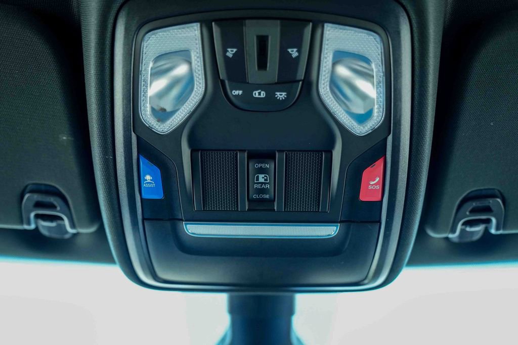 Used 2022 RAM 1500 Big Horn AWD/4WD image 21