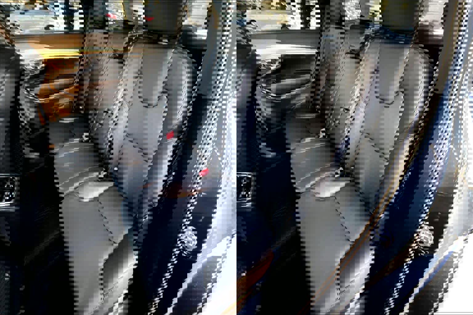 Used 2024 Volvo XC90 B5 Core w/ Protection Package Premier image 19