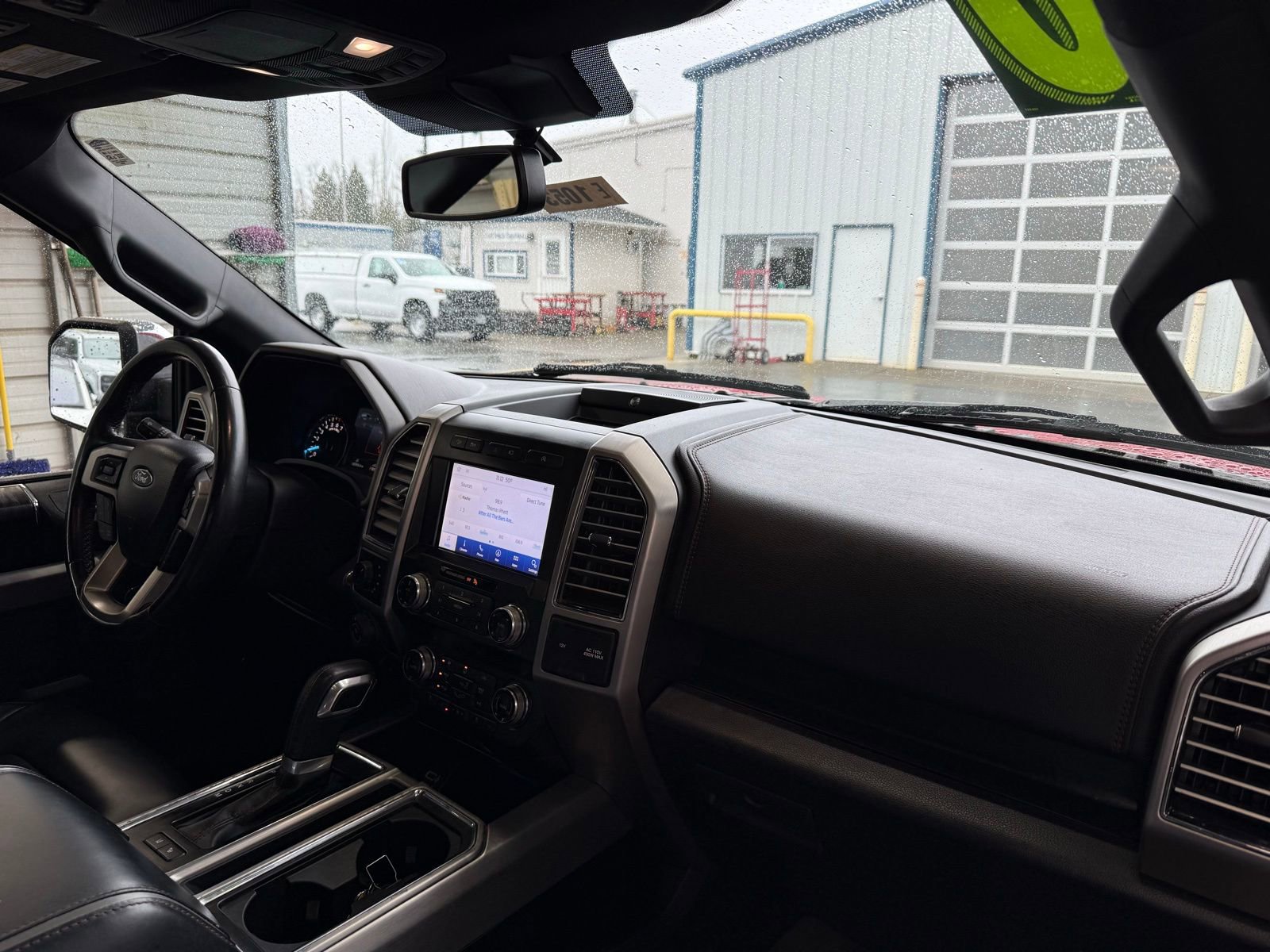 Used 2020 Ford F150 Platinum w/ Equipment Group 701A Luxury image 10