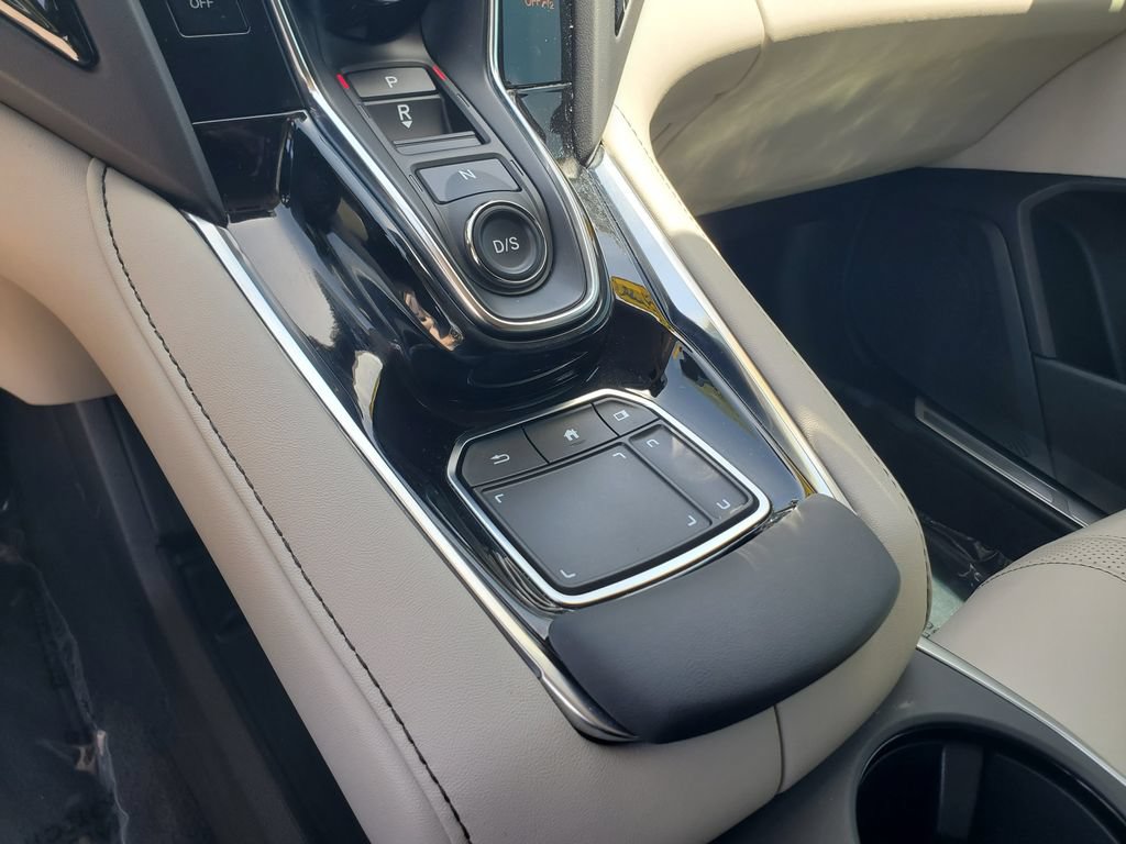Used 2025 Acura RDX SH-AWD w/ Technology Package image 32
