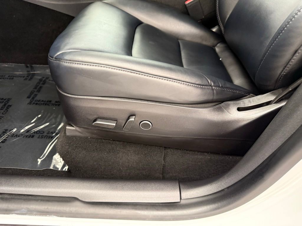 Used 2021 Tesla Model Y 2WD image 15