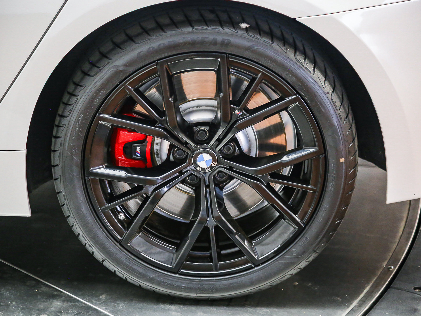 Certified 2023 BMW 540i w/ M Sport Package RWD image 10